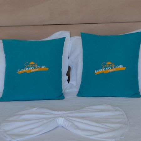 Suncoast Rooms Port Side Sarandë 外观 照片