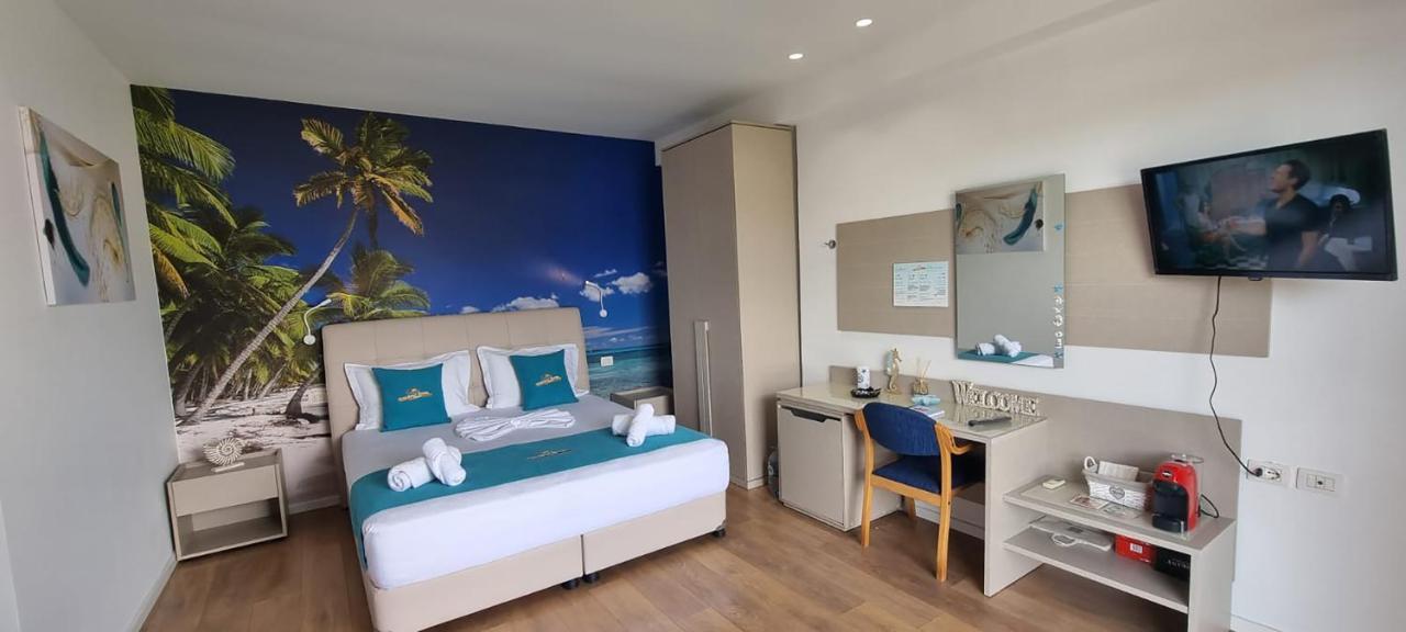 Suncoast Rooms Port Side Sarandë 外观 照片