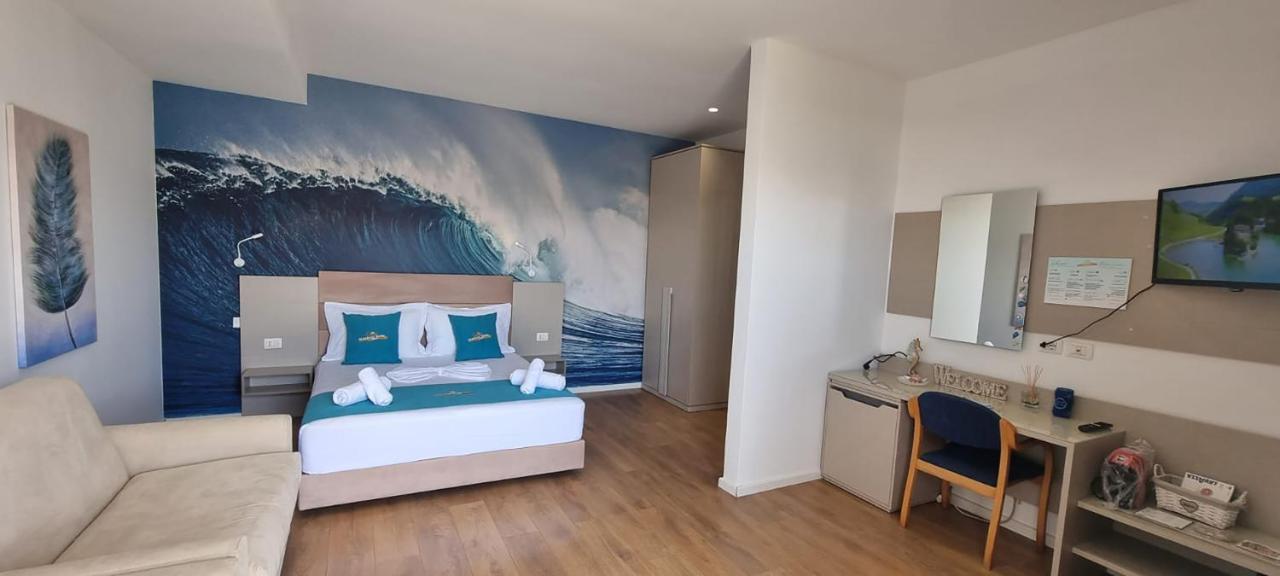 Suncoast Rooms Port Side Sarandë 外观 照片